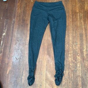Beyond Yoga | Full Length Ruched Leggings